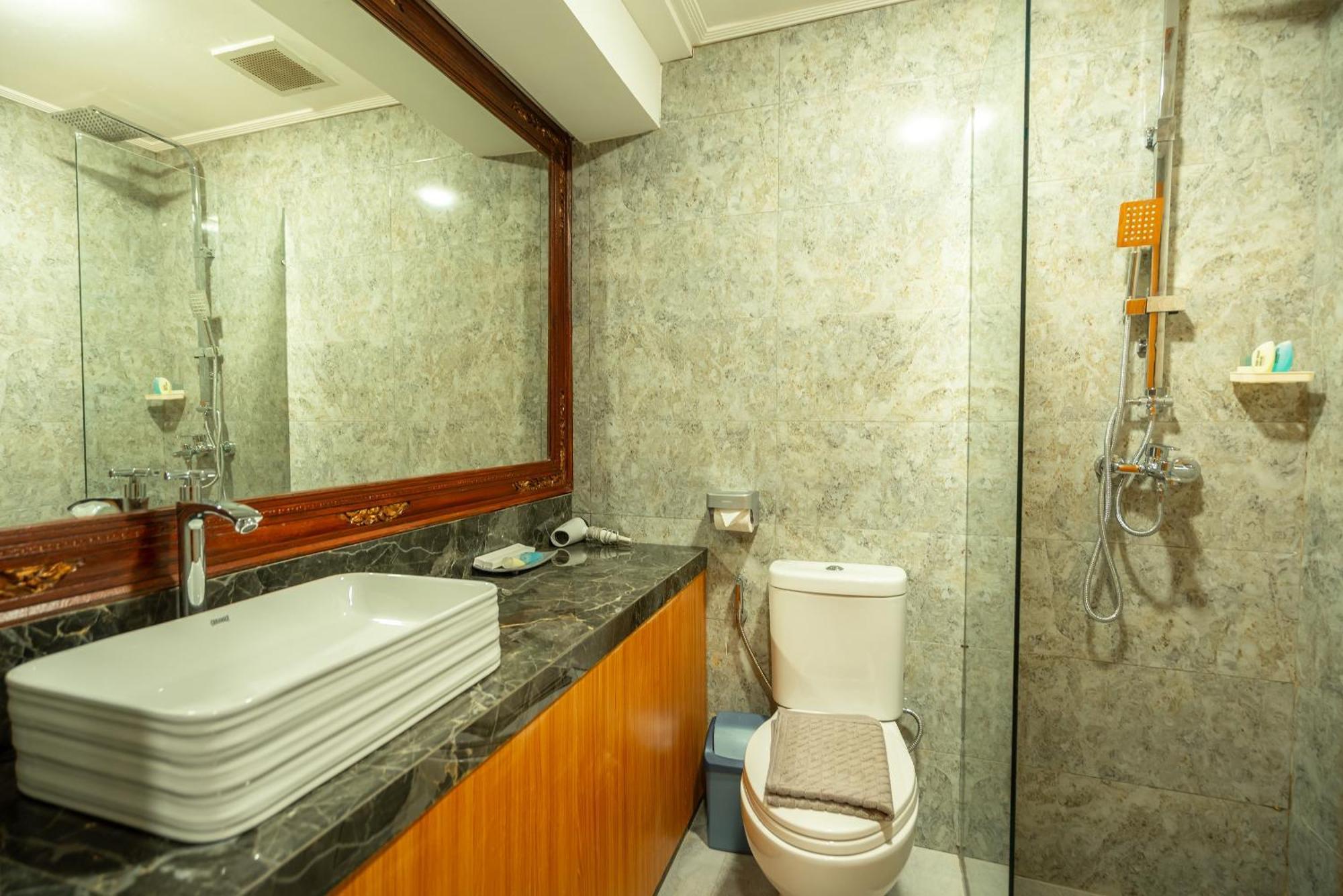 The Central Lovina Hotel & Restaurant Luaran gambar